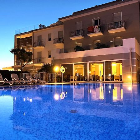 Hotel Paradiso باردولينو المظهر الخارجي الصورة
