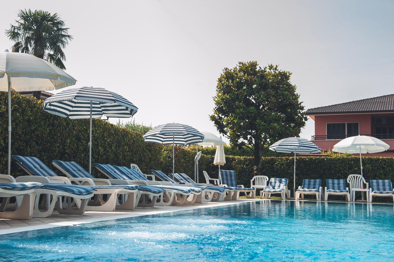 Hotel Paradiso باردولينو المظهر الخارجي الصورة