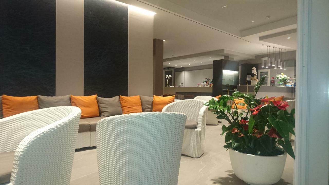 Hotel Paradiso باردولينو المظهر الخارجي الصورة